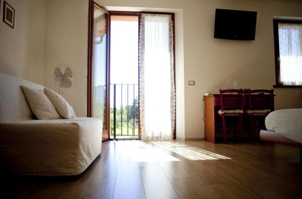 Al Sole Di Cavessago Frühstückspension *